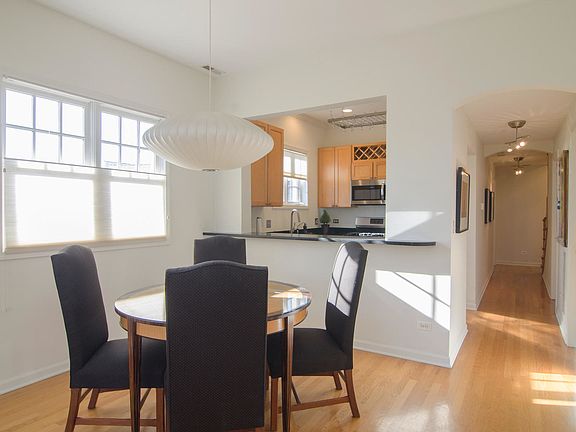 5th image of 4918 N Janssen Ave #2S