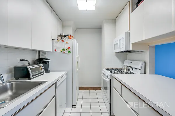 Rented by (Legacy) Elegran | media 20