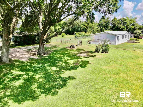 18167 Couch Plant Rd, Summerdale, AL 36580