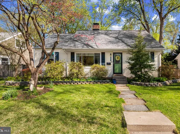 1001 Robin Rd, Silver Spring, MD 20901