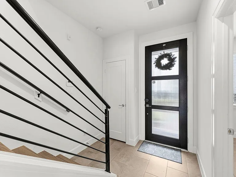 1047 Timbergrove Yards Ln — Photo 9