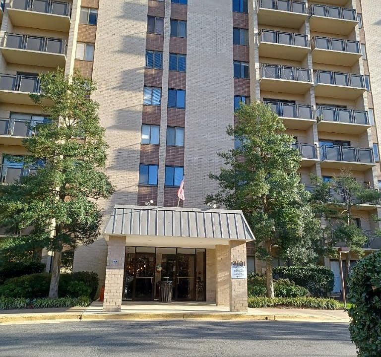 1st image of 3101 S Manchester St APT 804