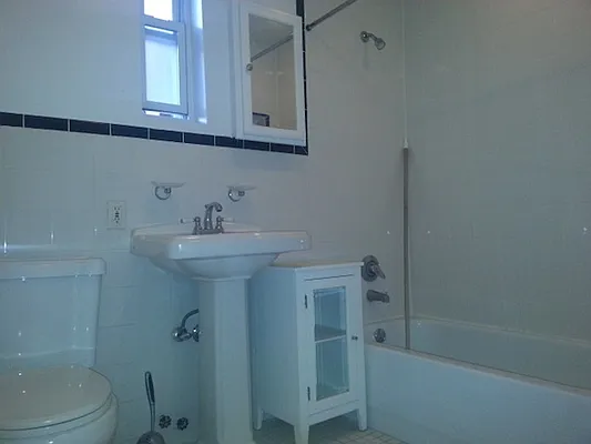 Rented by ZealEstate Group Inc | media 45