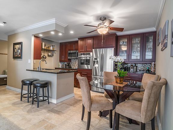 3rd image of 555 Esplanade APT 418