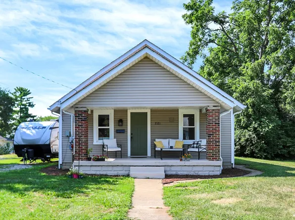 2121 Indiana Ave, Columbus, IN 47201