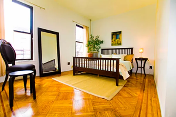 Sold by Aguayo & Huebener Brooklyn | media 17