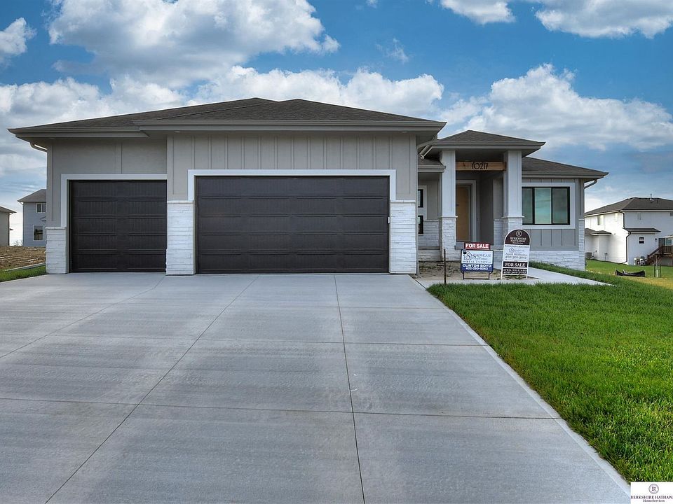 1st image of 10217 Caspian Dr