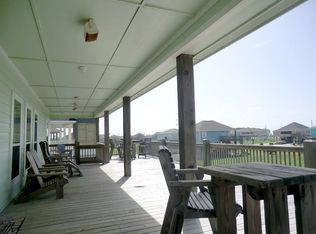 4411 Whaler Ln, Pt Bolivar, TX 77650