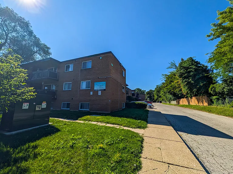 2B Arlington Ave #205 — Photo 19