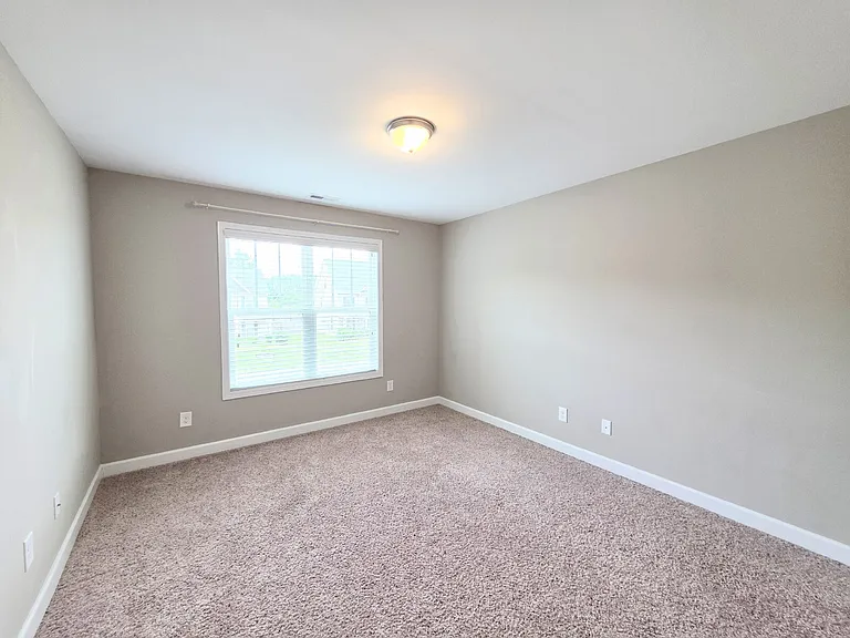 2229 Andalusian Dr — Photo 25