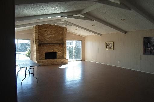 4th image of 2104 Windy Dr