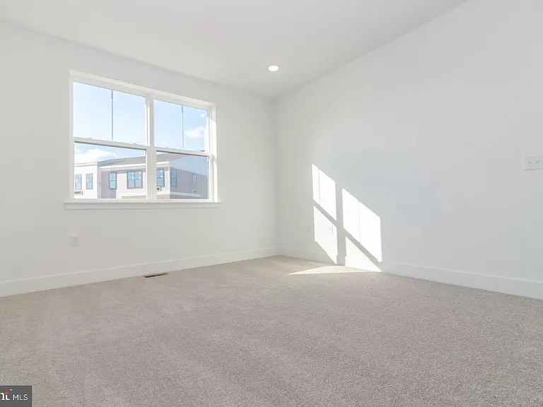 215 Lewis Fisher Dr #DR — Photo 26