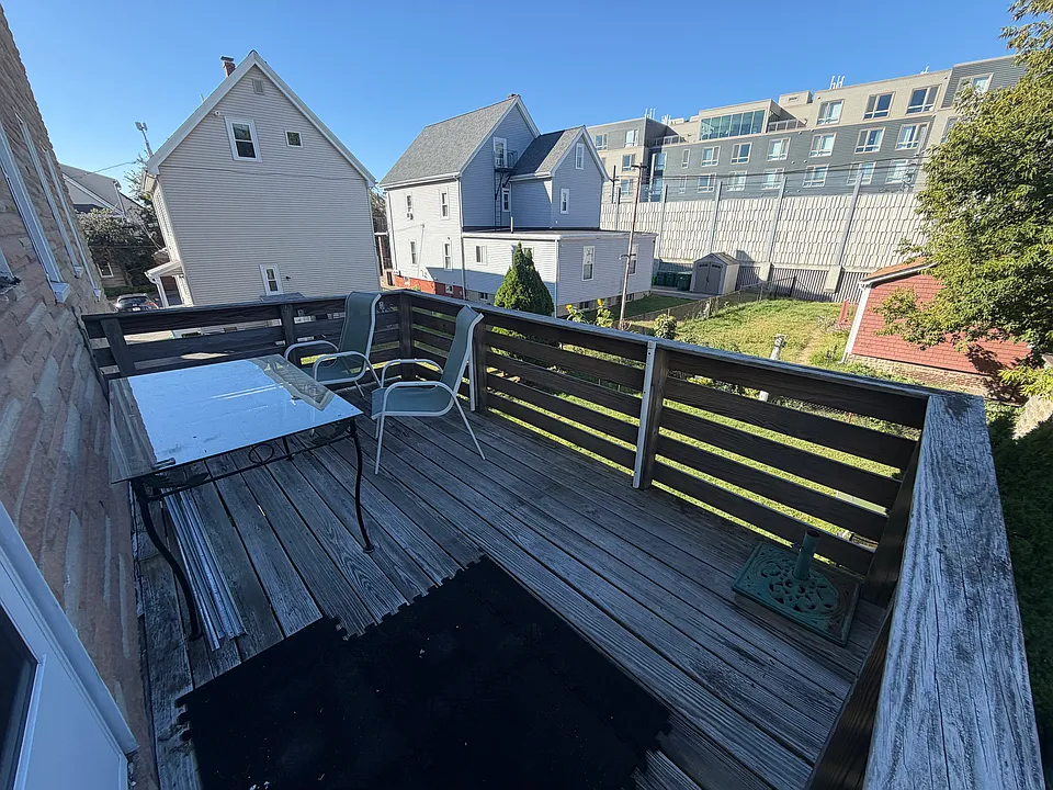 53 Winchester St #1