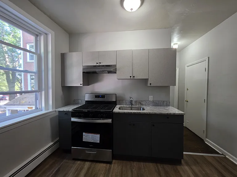 191 Wooster St #C2 — Photo 2