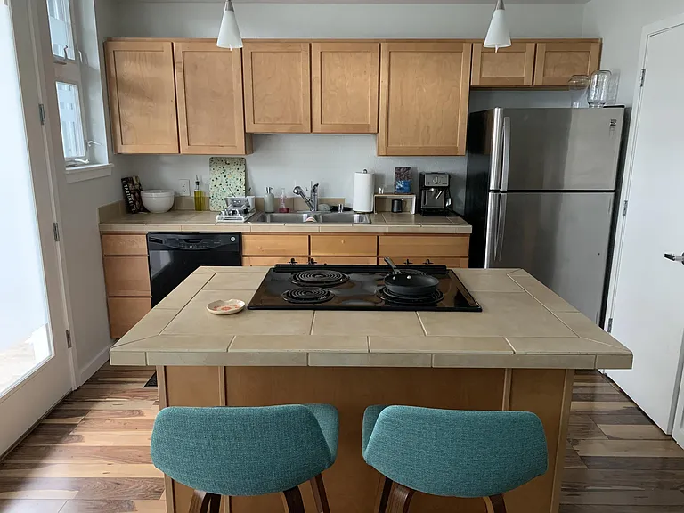2810 E College Ave #303 — Photo 4