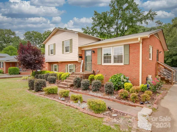 204 Elizabeth Ave, Monroe, NC 28112