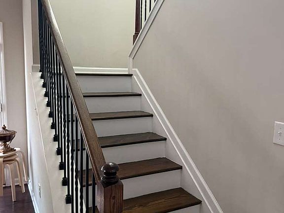 3rd image of 1262 Elderwood Way