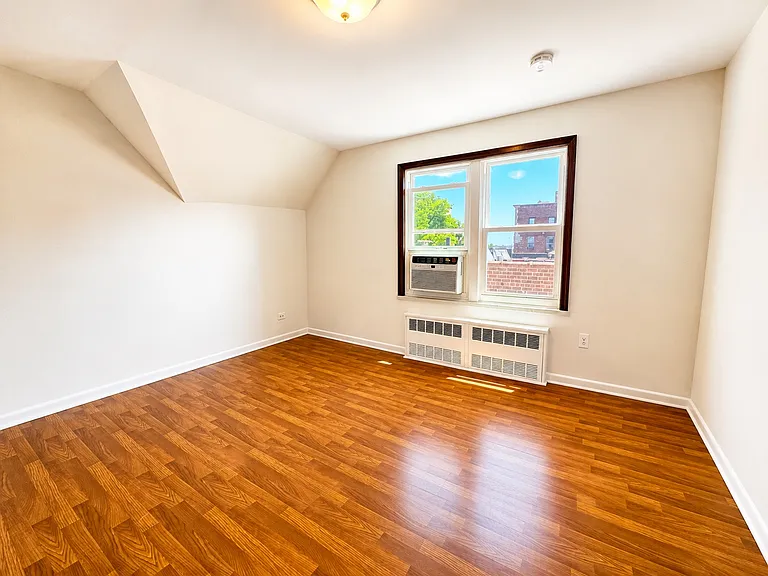 2150 82nd St #3 — Photo 2