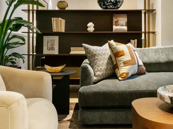 54 Crown Street image 17 of 40