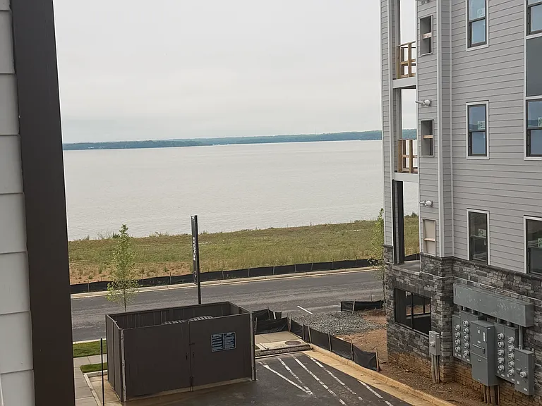 1601 Potomac Shores Pkwy #300S — Photo 19
