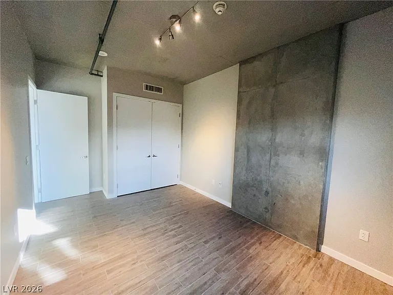 353 E Bonneville Ave #419 — Photo 15