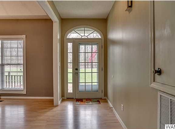 3rd image of 18267 Pemberton Dr
