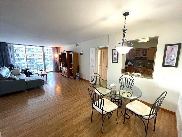 5161 Collins Ave #603 — Photo 6