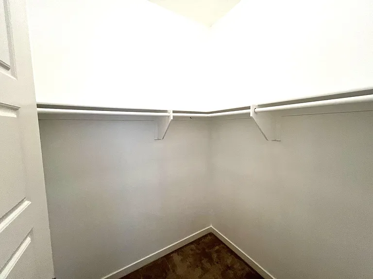 730 Brooklyn Dr — Photo 18
