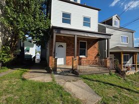 112 Amanda Ave, Pittsburgh, PA