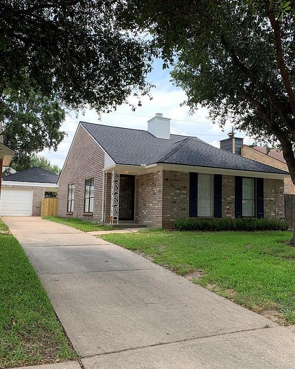 1st image of 5502 Santrey Dr