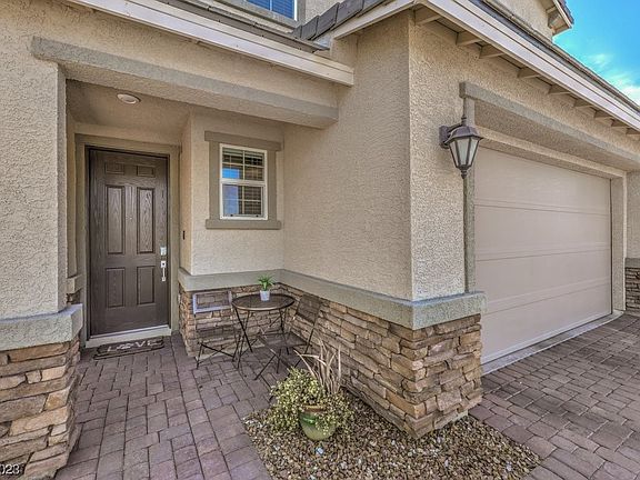 4th image of 6902 Denio Island St