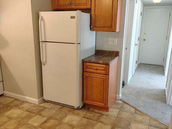 2nd image of 16 Federal Hill Rd #11