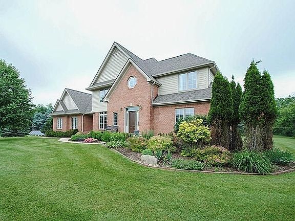 2nd image of 2237 Wild Oak Ln