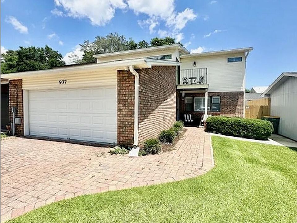 1st image of 937 Holbrook Cir
