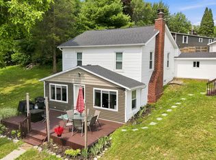 160 Lane 425 Jimmerson Lk, Fremont, IN 46737