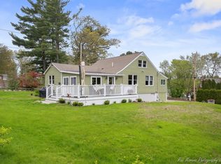 23 Taylor St, Georgetown, MA 01833