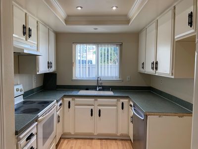 624 Whitney Way, Costa Mesa, CA, 92626