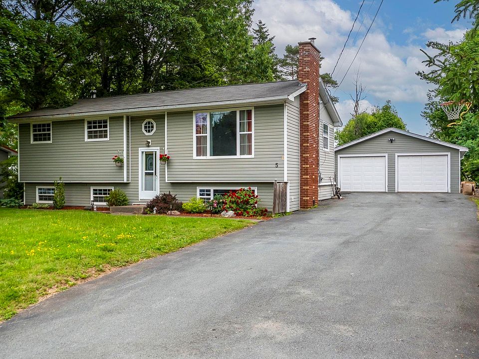1st image of 5 Sunnyhill Dr