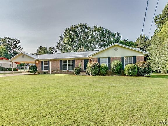 2nd image of 3335 Tall Pines Cir