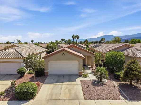 78697 Hampshire Ave, Palm Desert, CA 92211