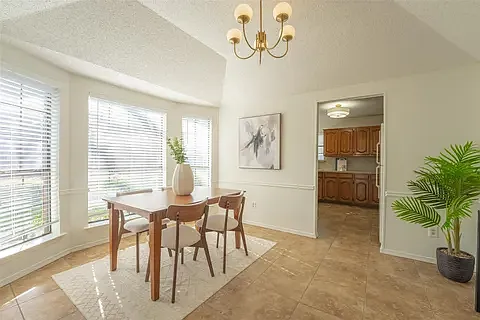 W Oak St, Wylie — Photo 4