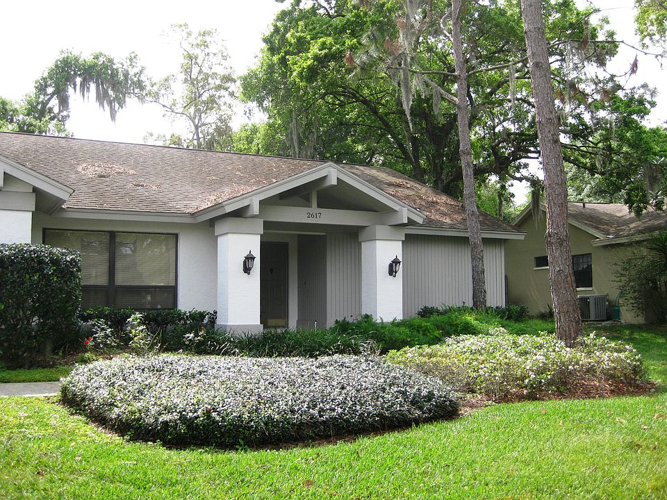 1st image of 2617 Bridle Dr