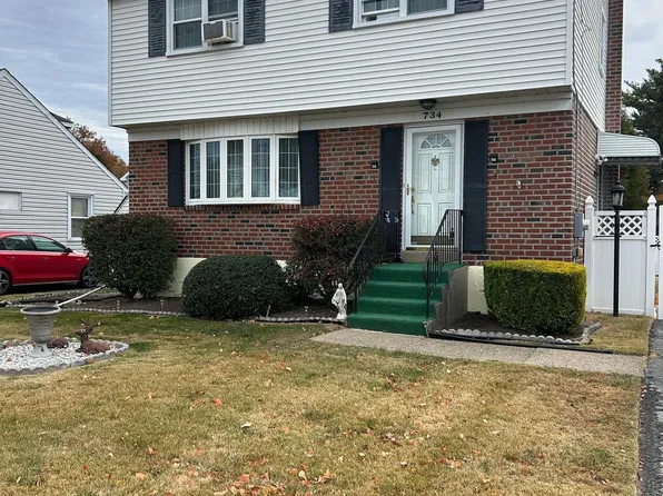 734 4th Ave, Prospect Park, PA 19076