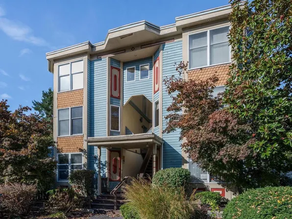 23 S Main St Unit 3, Medford, NJ 08055