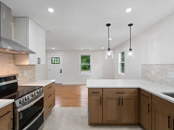 2026 Salem Mason Dr, Nashville, TN 37208