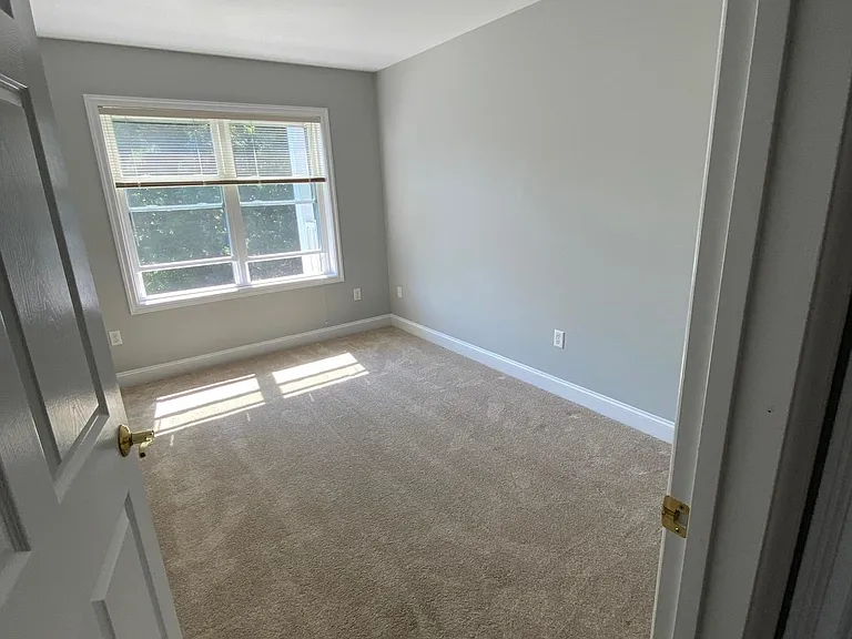 122 Coliseum Ave #401 — Photo 7