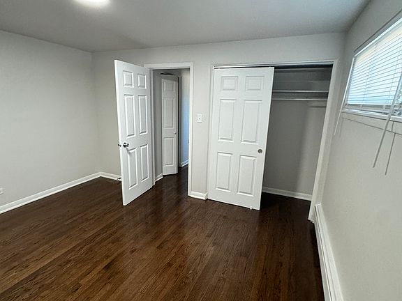 5th image of 11015 S Vernon Ave #1