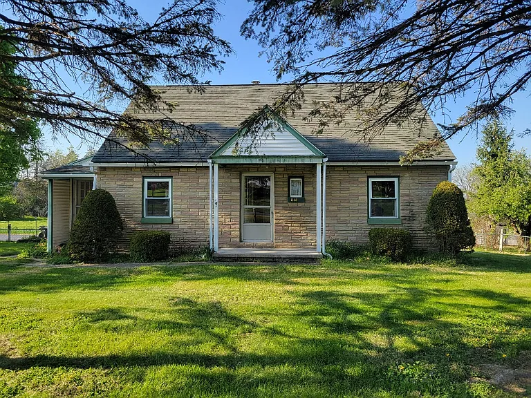 848 Stone Hill Rd — Photo 21