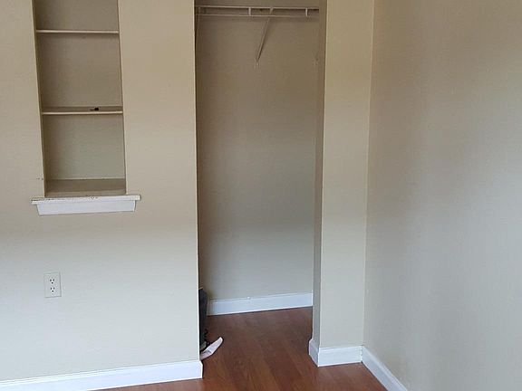 5th image of 1228 N Robertson St APT 1