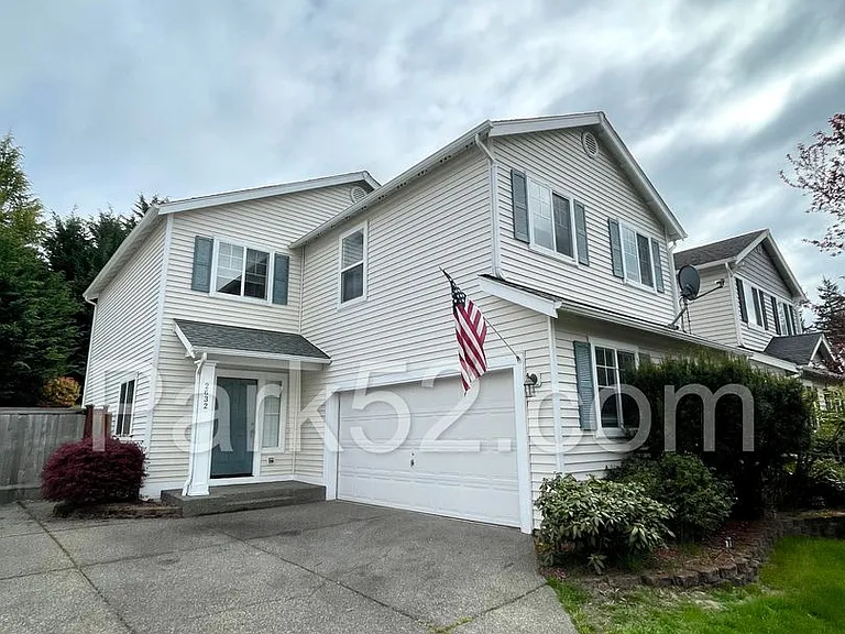 2632 Meyer St — Photo 1